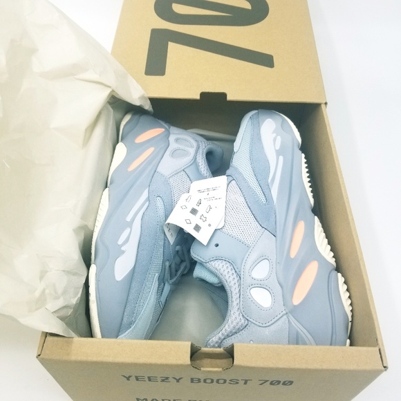 yeezy 700 inertia sizing